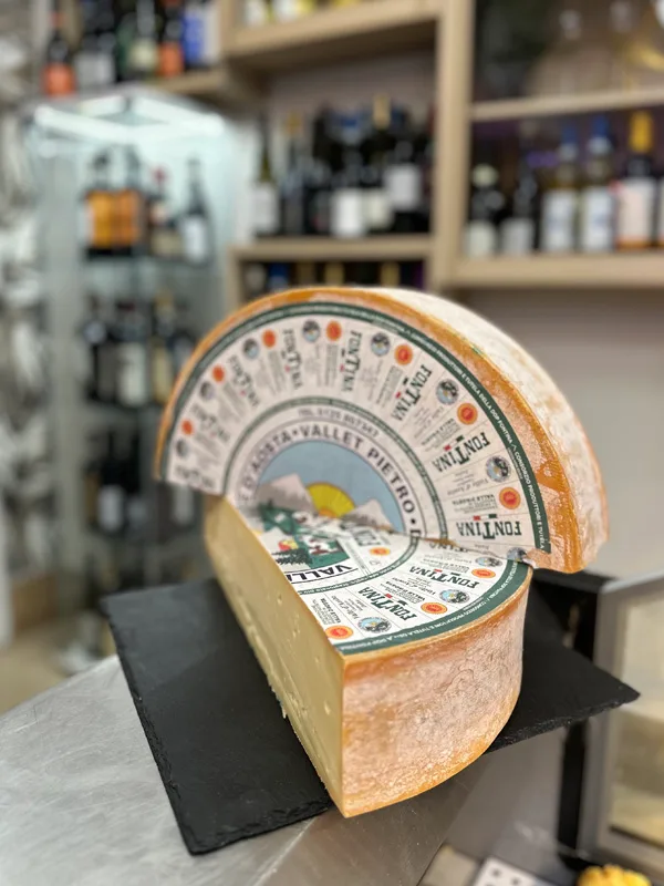 fontina valdostana a 24,90€ al kg - lo spiedo rovente