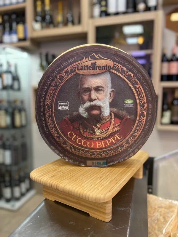 Formaggio stagionato cecco Beppe a 22.99€ al kg - Lo Spiedo Rovente