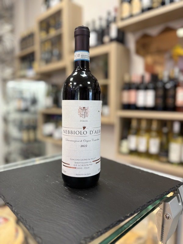 Nebbiolo d’Alba 2022 neive a 8,00€ - Lo Spiedo Rovente