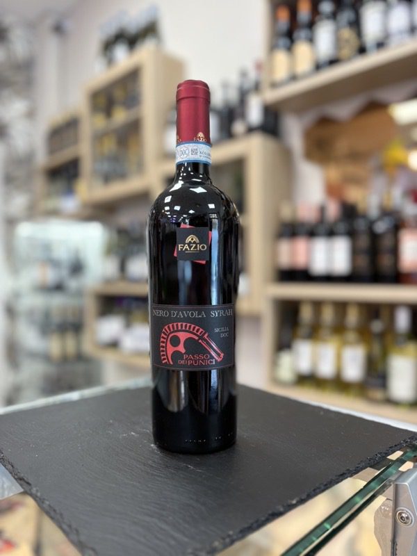 Nero d'Avola Syrah 2021 Passo dei Punici Sicilia a 8,00€ - Lo Spiedo Rovente