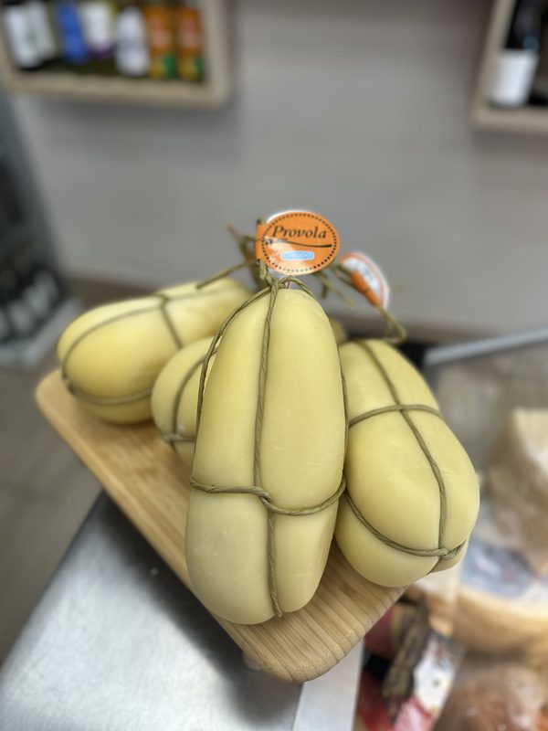 provola silano a 13,99 al kg - lo spiedo rovente