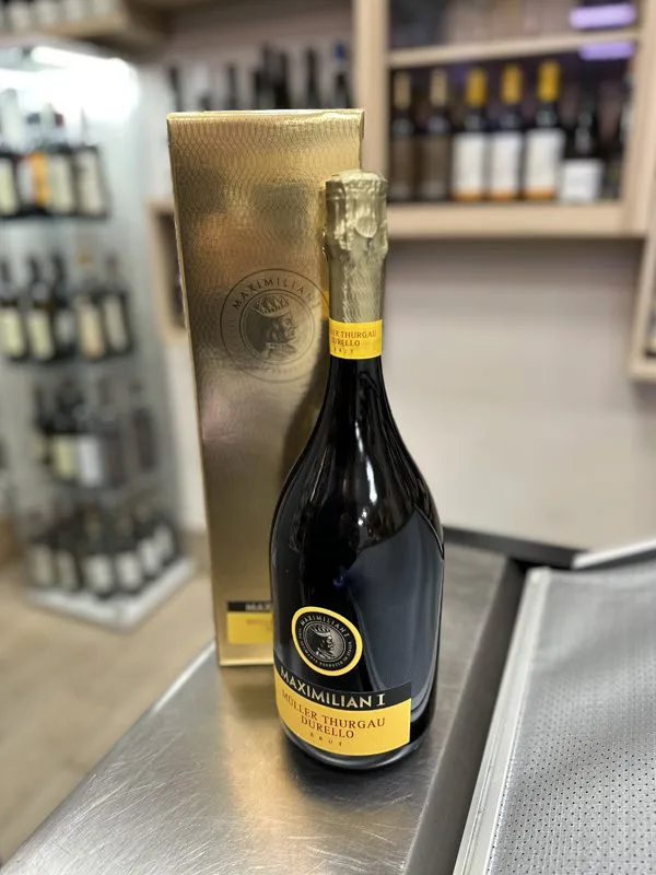 maximilian I, muller thurgau durello da 1,5lt a 19€ - lo spiedo rovente