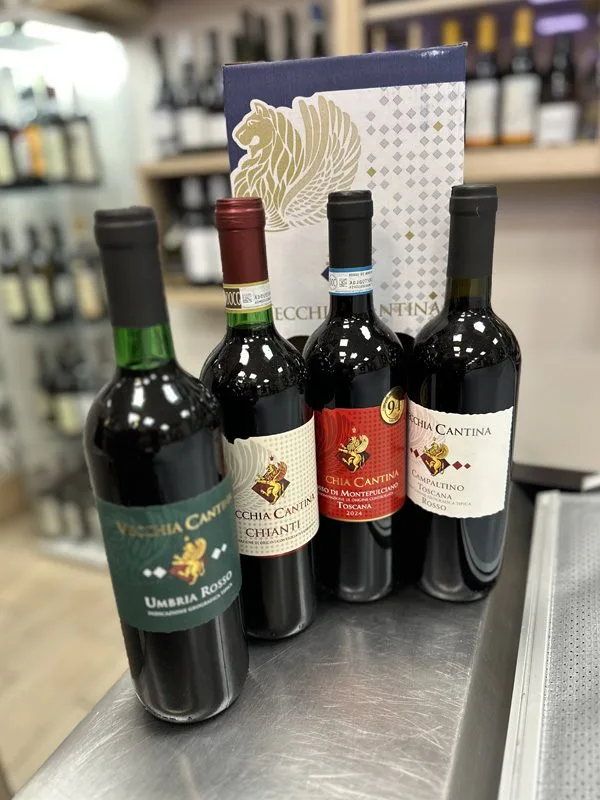 vecchia cantina box: rosso di montepulciano, campaltino toscana, chianti, umbria rosso a 29€ - lo spiedo rovente
